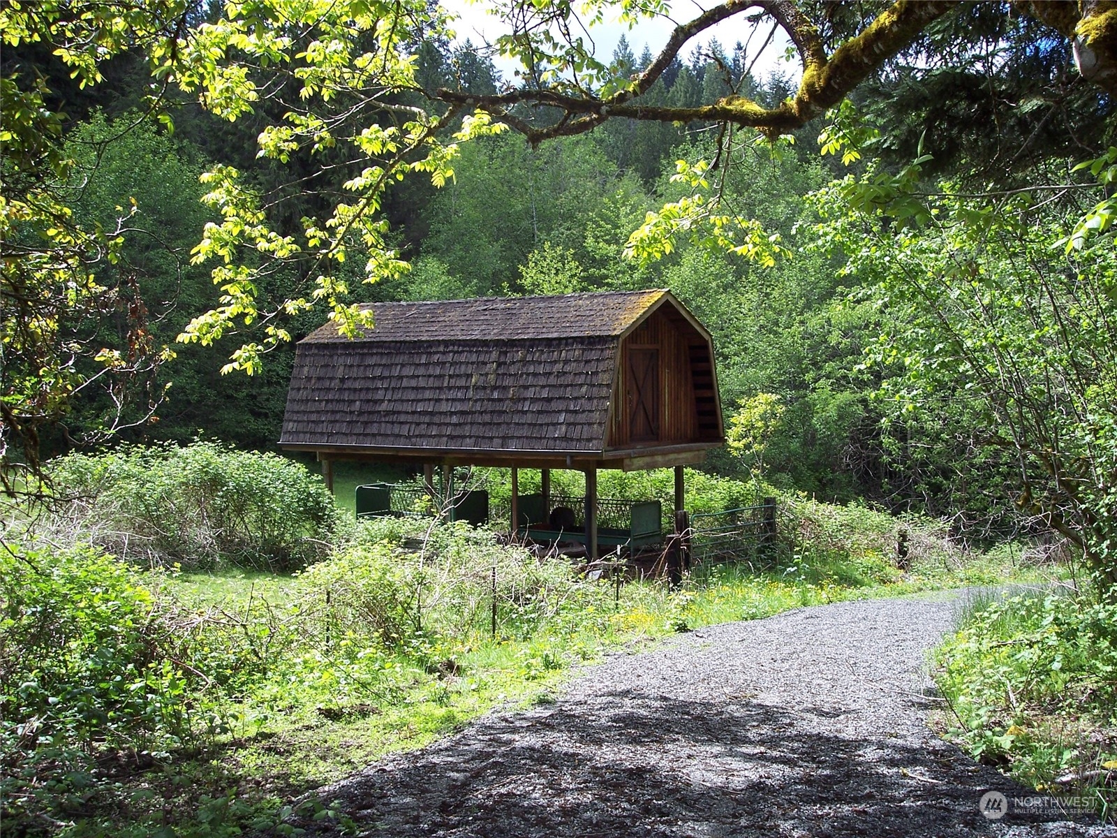 20220 Ricci Road Monroe, WA 98272 - Photo 5 of 40