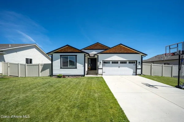 $555,000 | 10521 North Belgrave Loop, Hayden, ID 83835