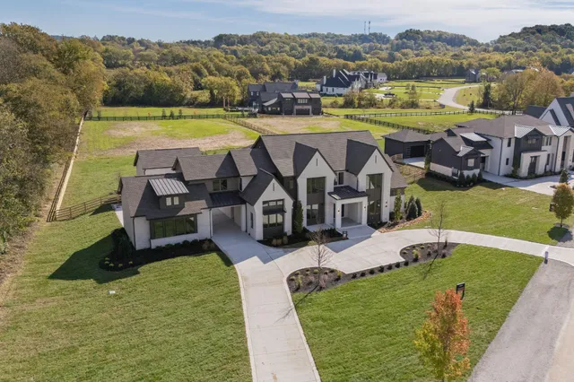 $3,999,990 | 1760 Dean Road, Thompson's Station, TN 37179
