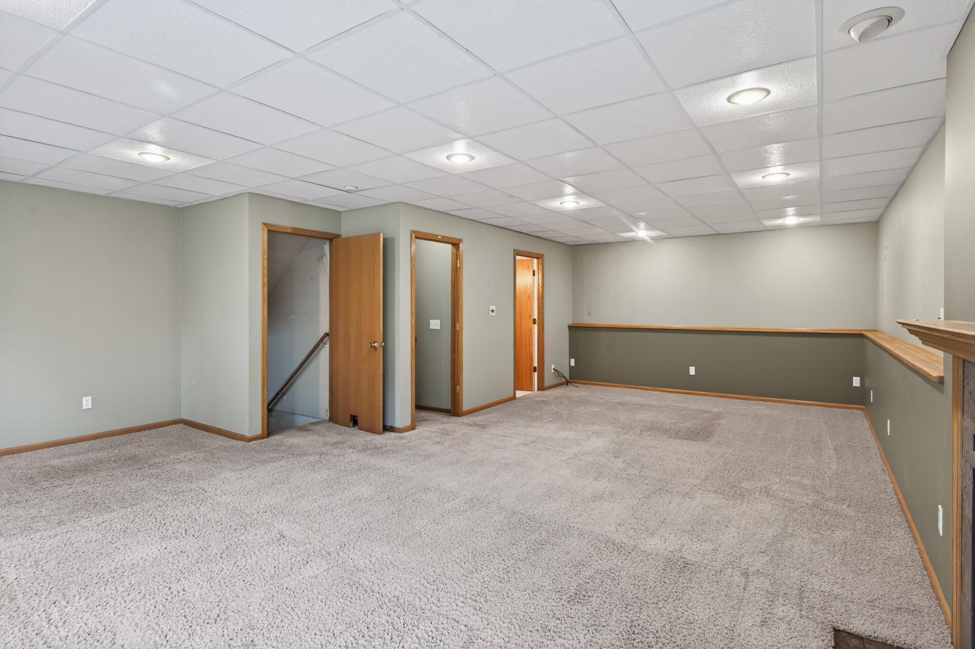 8270 Dawson Way Inver Grove Heights, MN 55076 - Photo 24 of 36