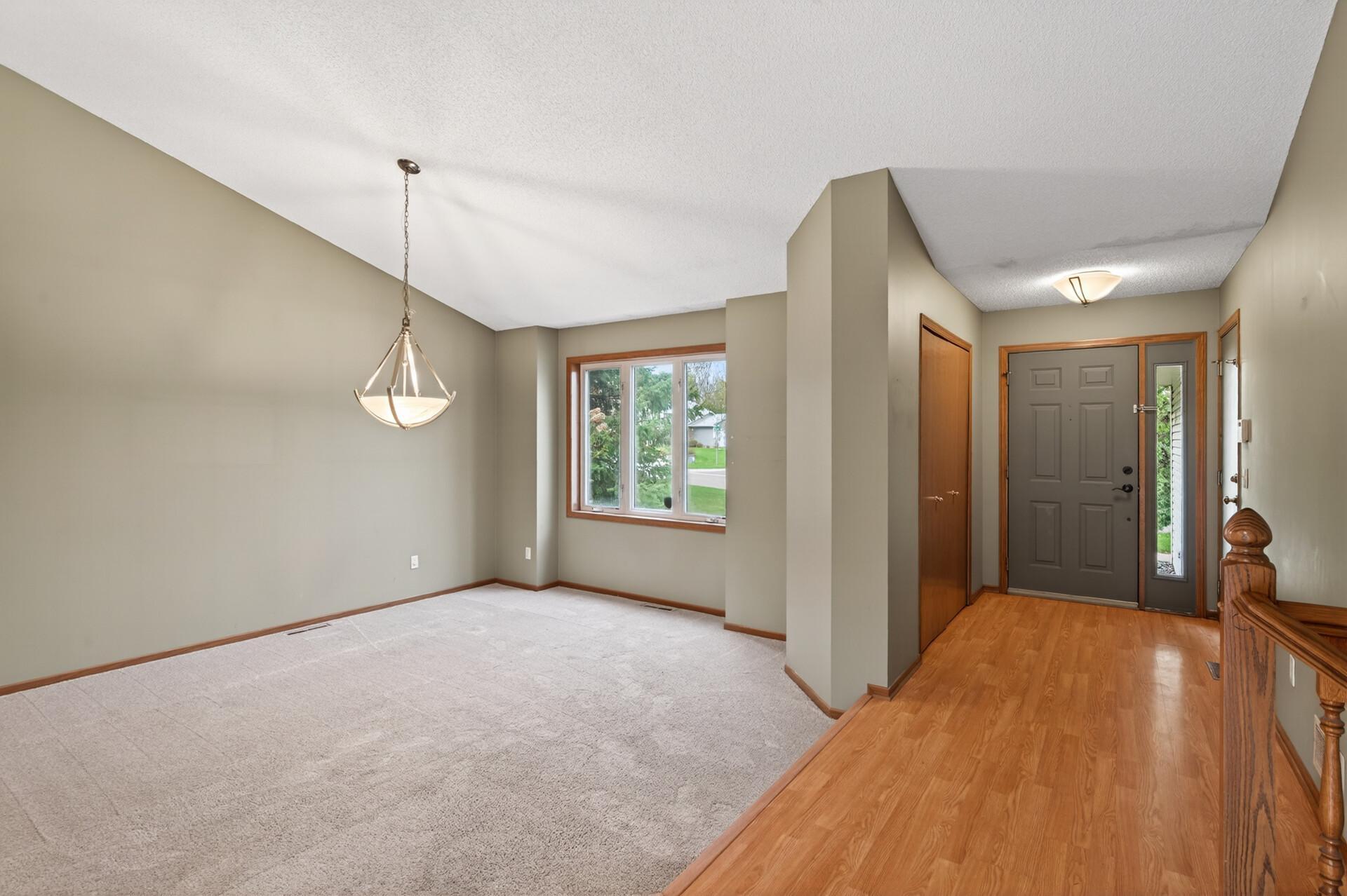 8270 Dawson Way Inver Grove Heights, MN 55076 - Photo 3 of 36