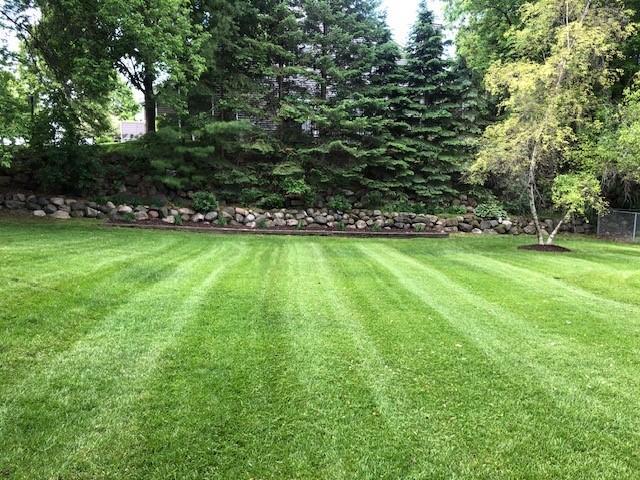8270 Dawson Way Inver Grove Heights, MN 55076 - Photo 32 of 36