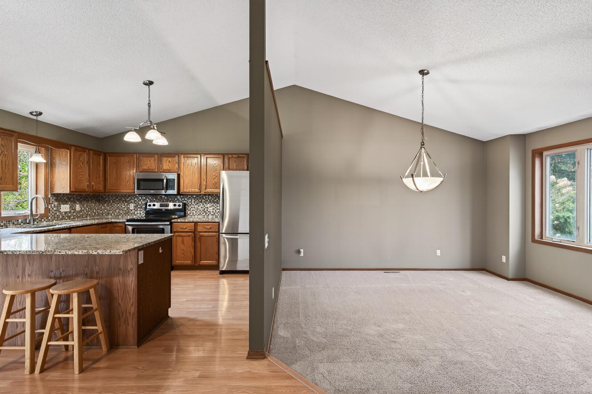 8270 Dawson Way Inver Grove Heights, MN 55076 - Photo 4 of 36