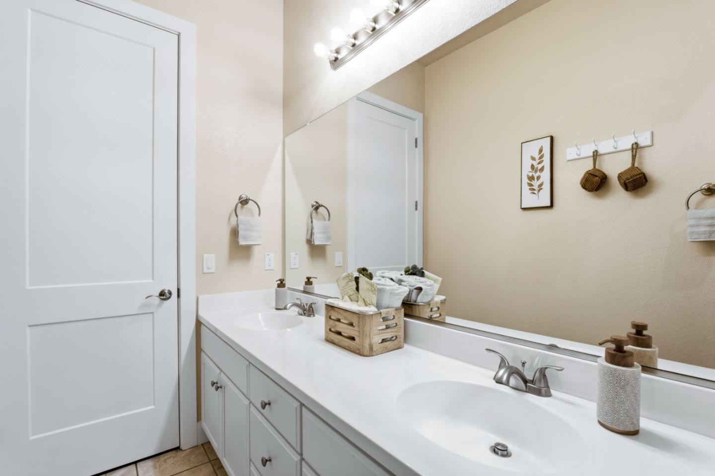 1436 Freestone Road Manteca, CA 95337 - Photo 45 of 50 Gallery Image 45