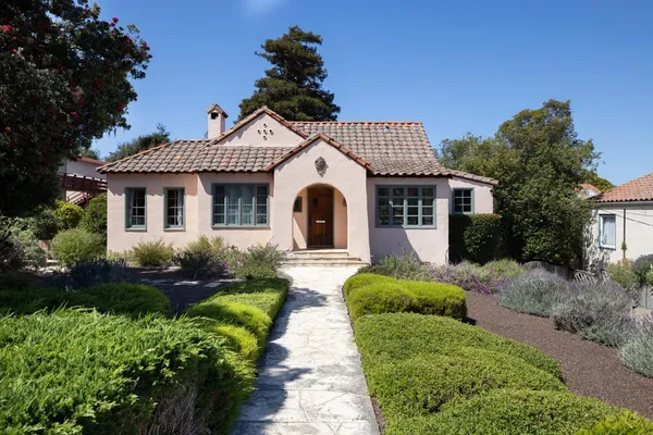$2,995,000 | 938 Lighthouse Avenue, Pacific Grove, CA 93950