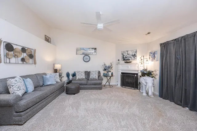 $299,000 | 3 Heatherfield Drive, Simpsonville, SC 29680