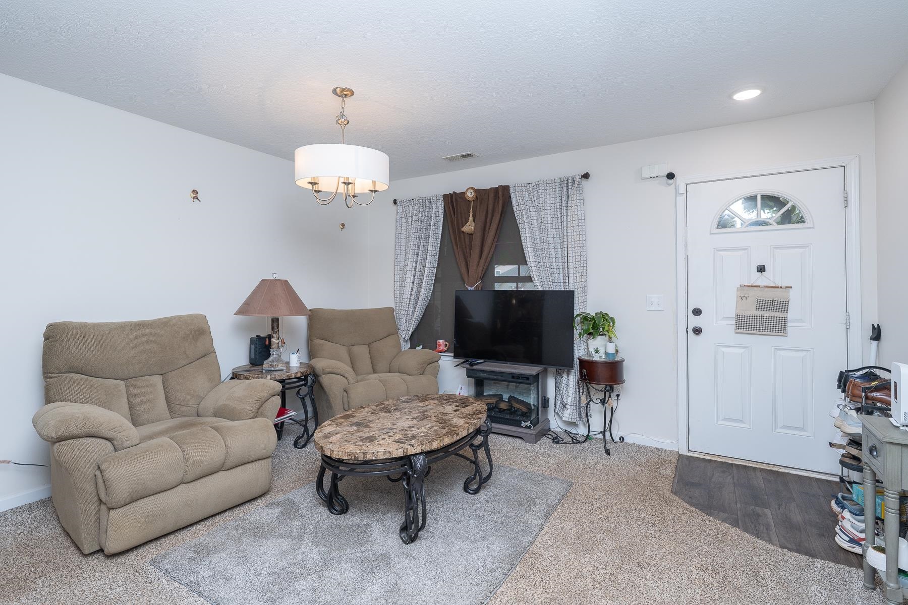 3 Heatherfield Drive Simpsonville, SC 29680 - Photo 4 of 28