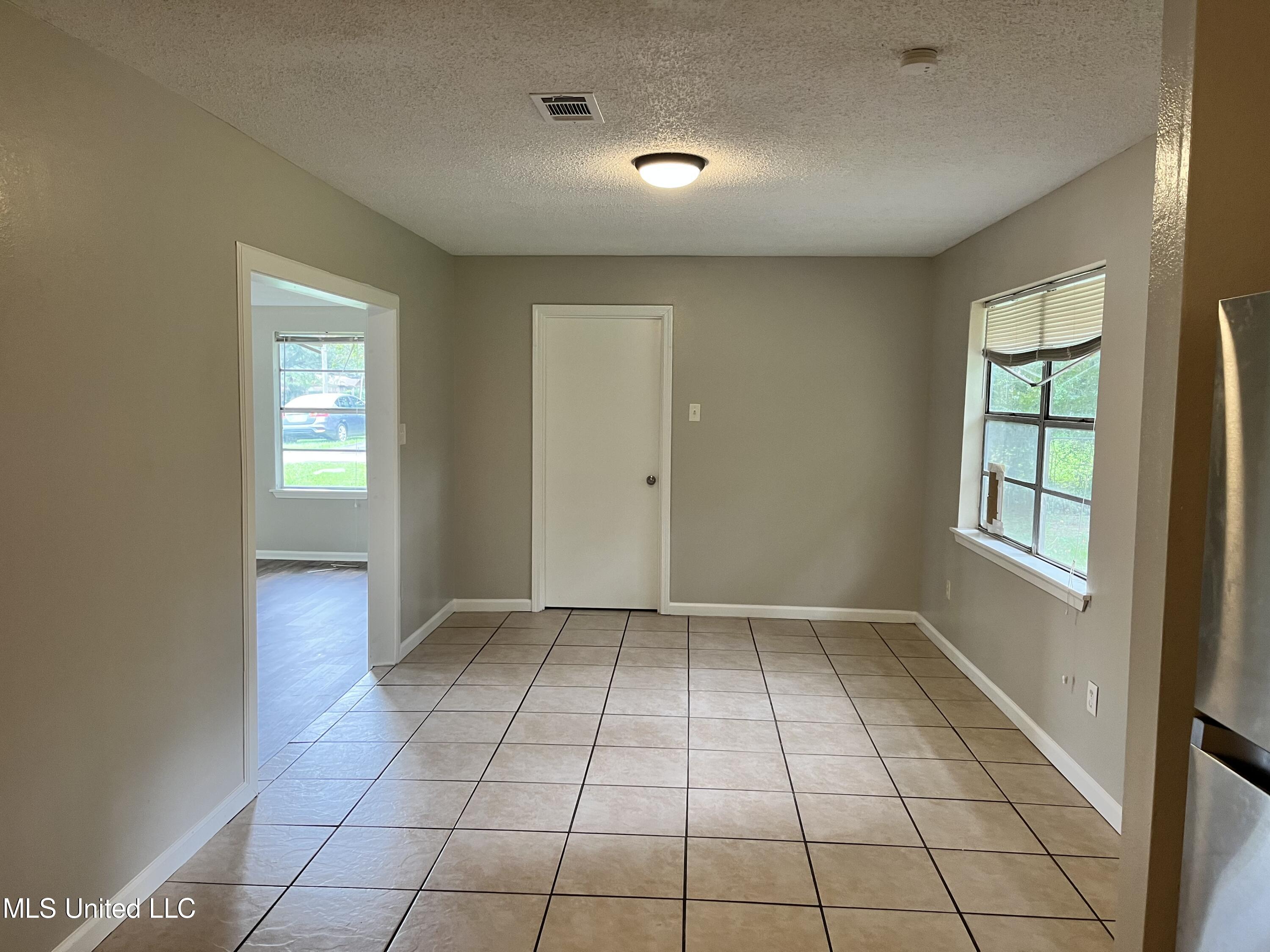 11616 Klein Road Gulfport, MS 39503 - Photo 6 of 21 07766552-026A-4847-BDD9-E2C89699A932