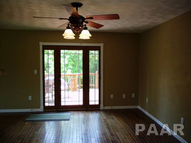 1547 Upper Spring Bay Road Metamora, IL 61548 - Photo 3 of 15