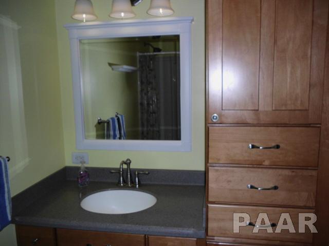 1547 Upper Spring Bay Road Metamora, IL 61548 - Photo 8 of 15
