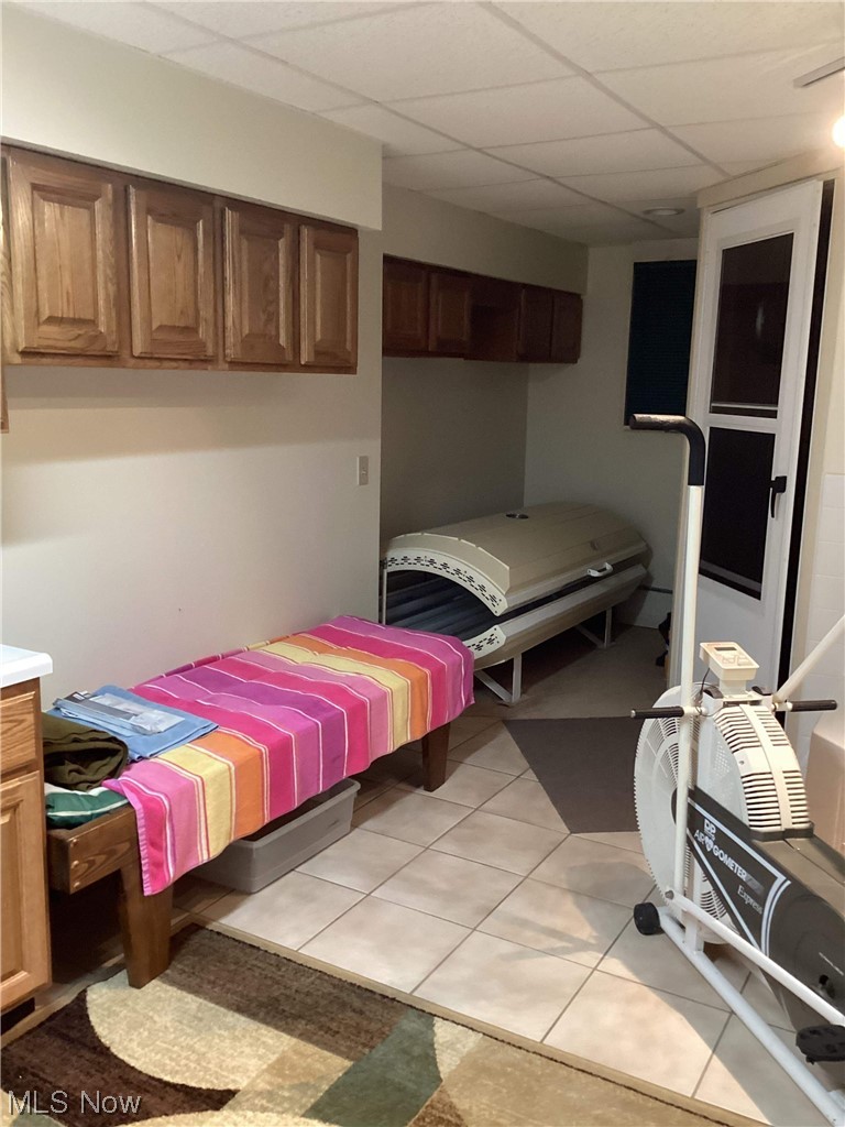 3241 Austinburg Road Ashtabula, OH 44004 - Photo 27 of 34 Office/Tanning Bed, Whirlpool Tub, and electric Sauna!