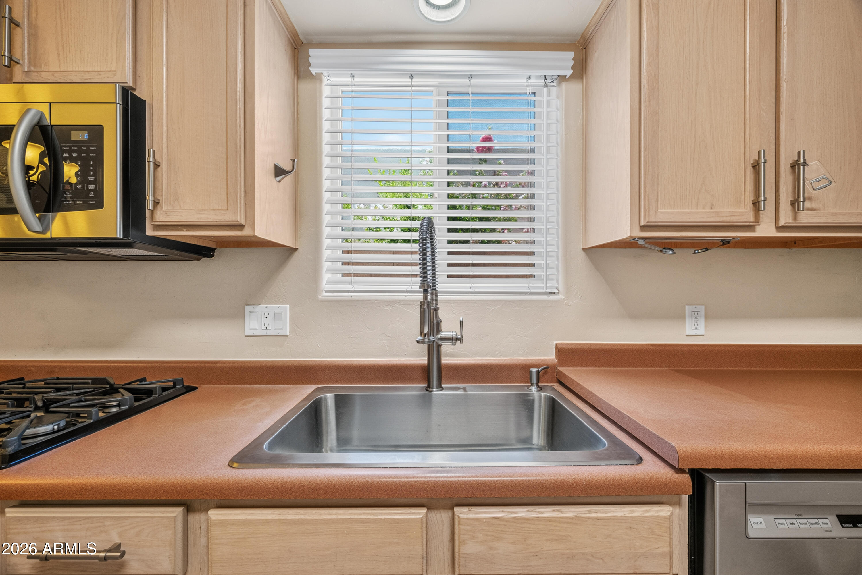 473 South Sky Ranch Road Sierra Vista, AZ 85635 - Photo 11 of 30 DSC_8457
