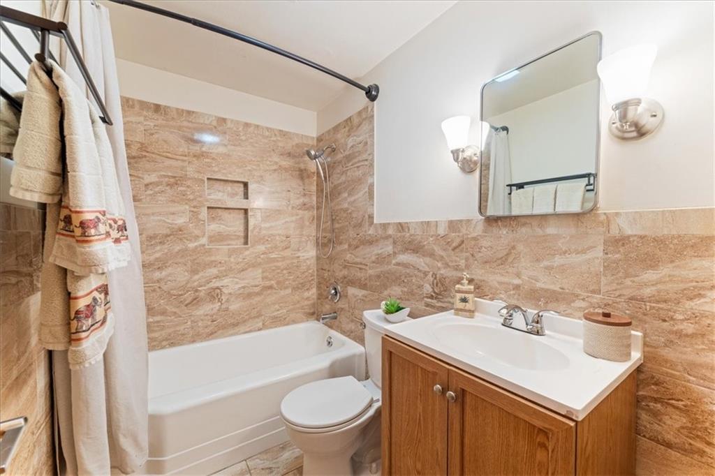 422 Hershey Road Pittsburgh, PA 15235 - Photo 20 of 37 Gallery Image 20