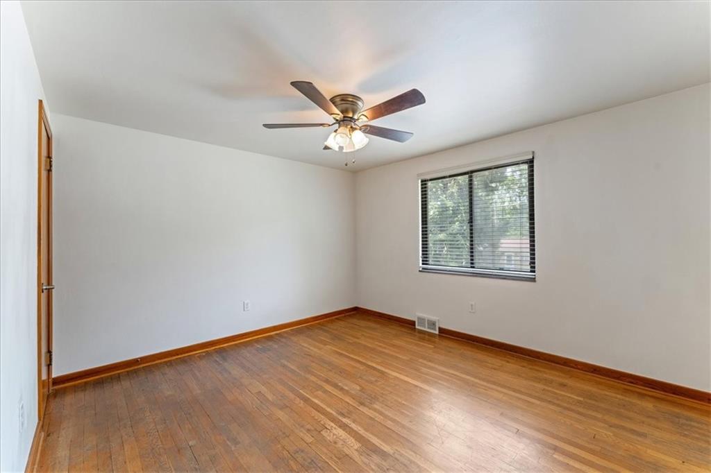 422 Hershey Road Pittsburgh, PA 15235 - Photo 22 of 37 Gallery Image 22
