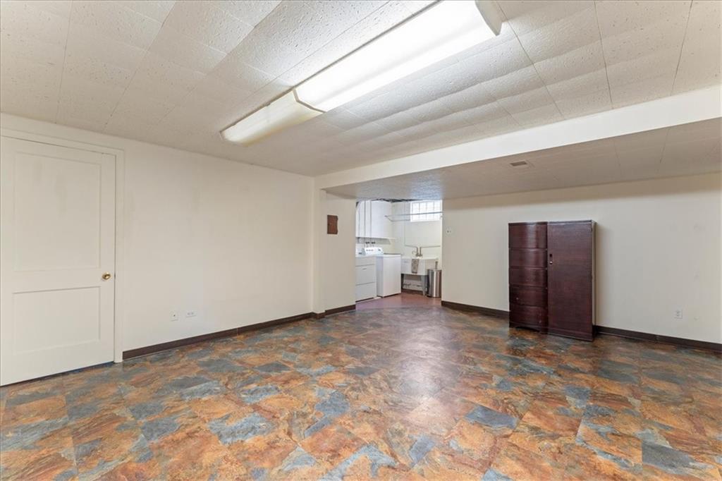 422 Hershey Road Pittsburgh, PA 15235 - Photo 30 of 37 Gallery Image 30
