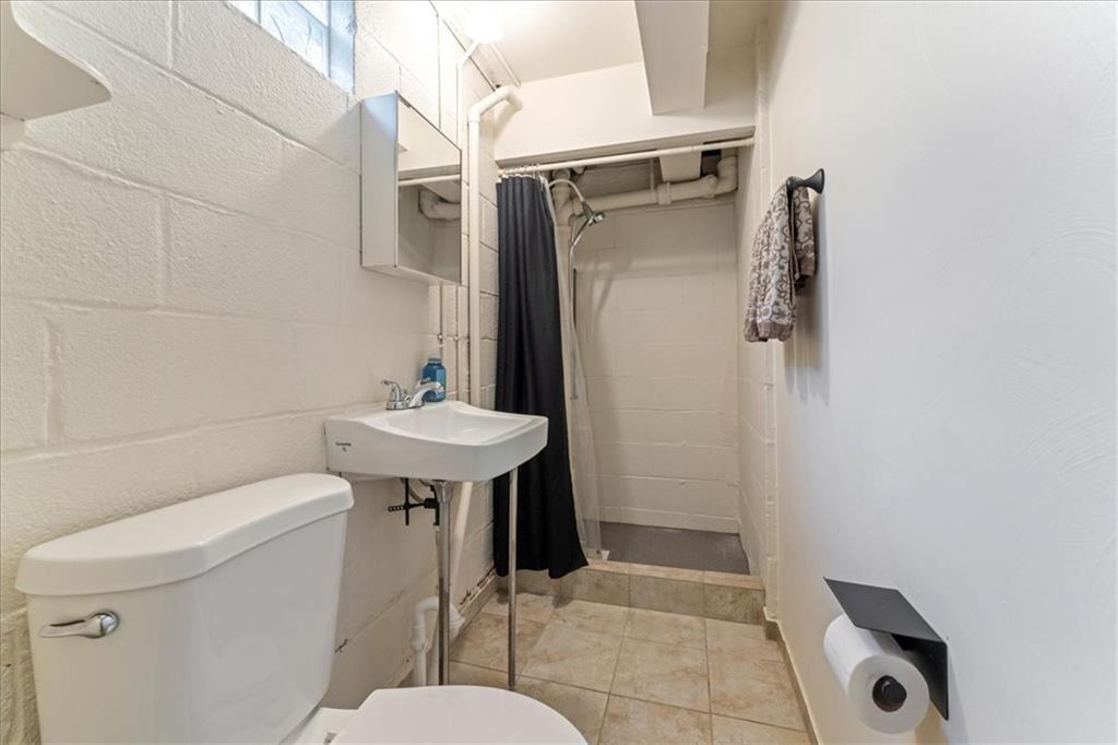 422 Hershey Road Pittsburgh, PA 15235 - Photo 31 of 37 Gallery Image 31