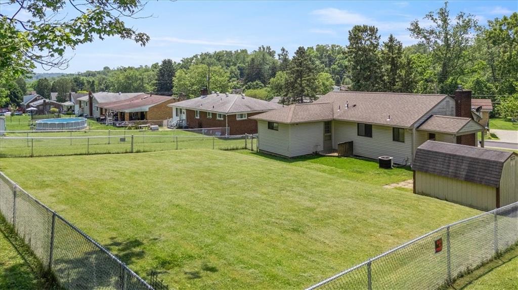 422 Hershey Road Pittsburgh, PA 15235 - Photo 4 of 37 Gallery Image 4