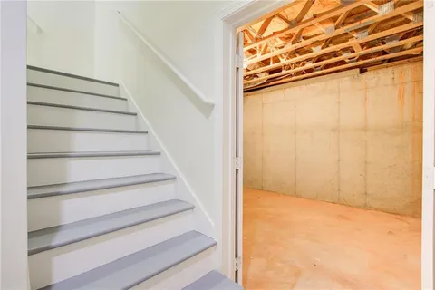 $729,400 | 1039 Avery Creek Drive, Woodstock, GA 30188