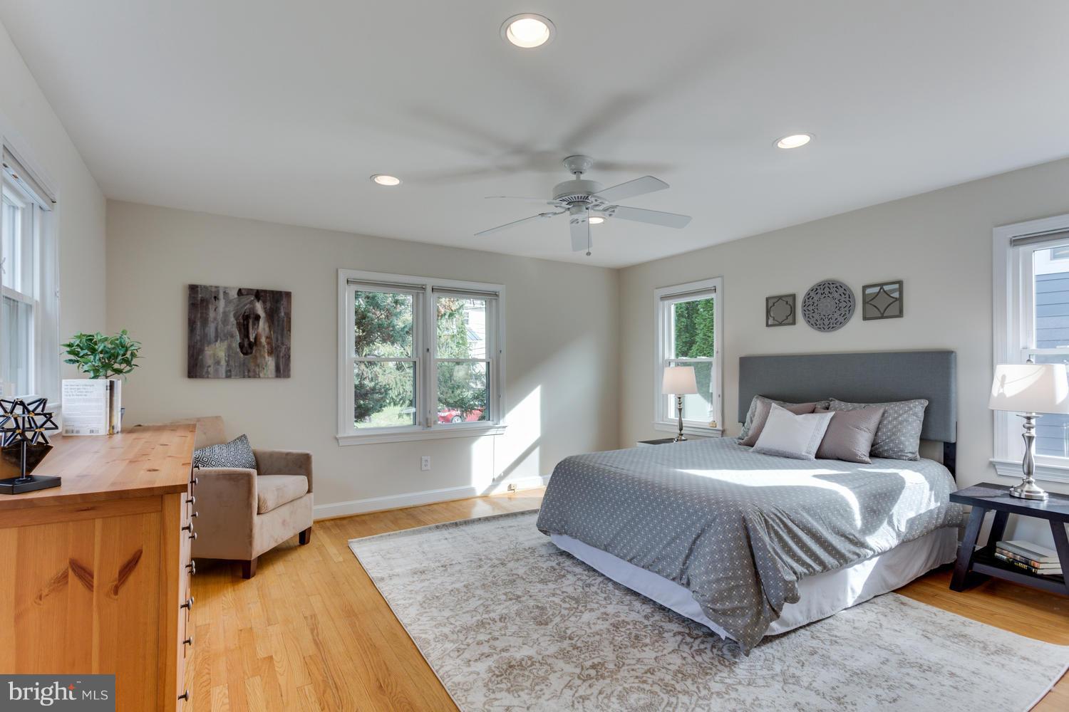 6208 Wedgewood Road Bethesda, MD 20817 - Photo 12 of 26 Bedroom (Master)