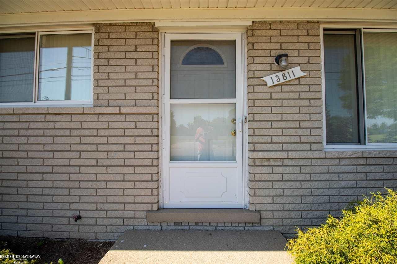 13811 Frazho Road Warren, MI 48089 - Photo 4 of 26