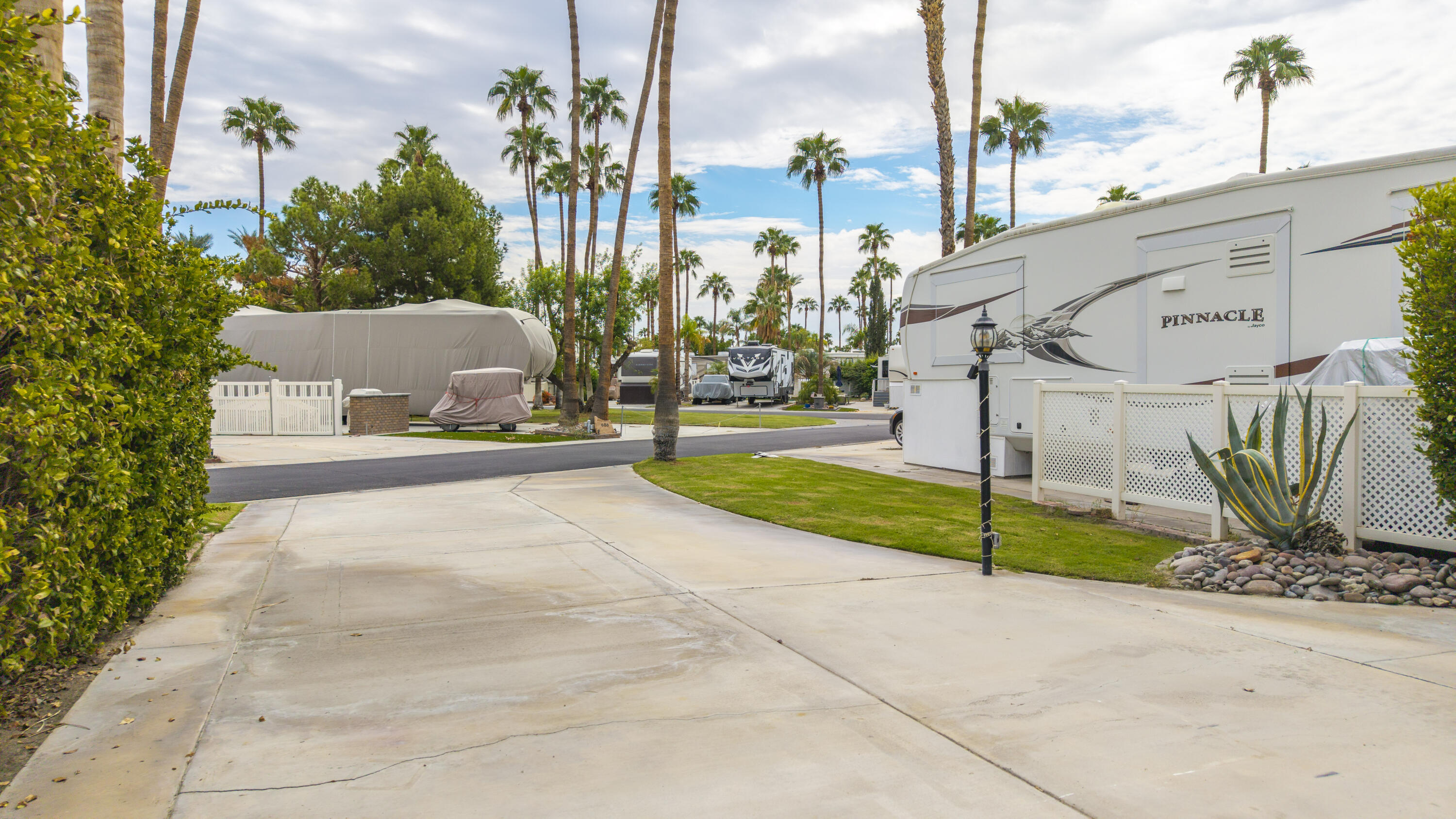 69411 Ramon Road, Unit 683 Cathedral City, CA 92234 - Photo 4 of 55 LOT 683 (10)
