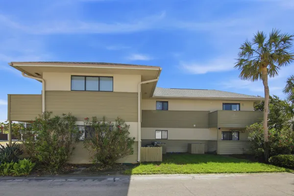 $320,000 | 64 Cross Creek Road, Unit 28D, Miramar Beach, FL 32550