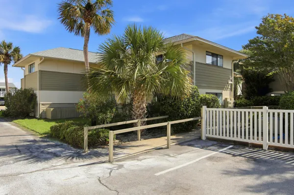 $320,000 | 64 Cross Creek Road, Unit 28D, Miramar Beach, FL 32550