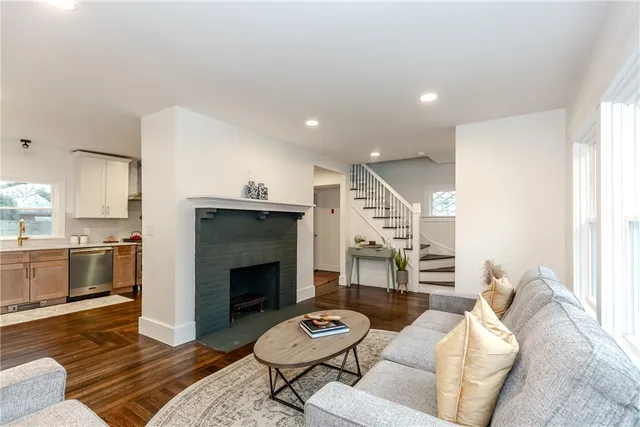 $699,900 | 126 Columbia Avenue, Cranston, RI 02905