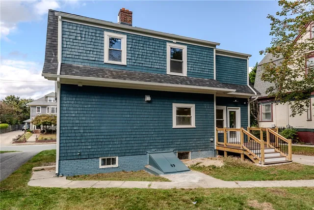 $699,900 | 126 Columbia Avenue, Cranston, RI 02905