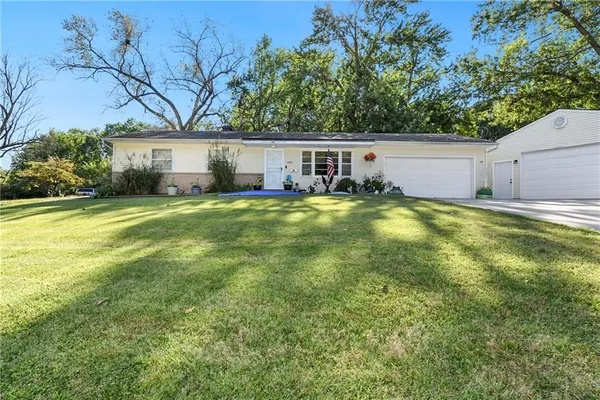 $287,500 | 8855 East 53rd Terrace, Raytown, MO 64133
