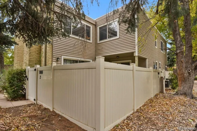 $1,500 | 2209 South Flanders Street, Unit 2, Aurora, CO 80013