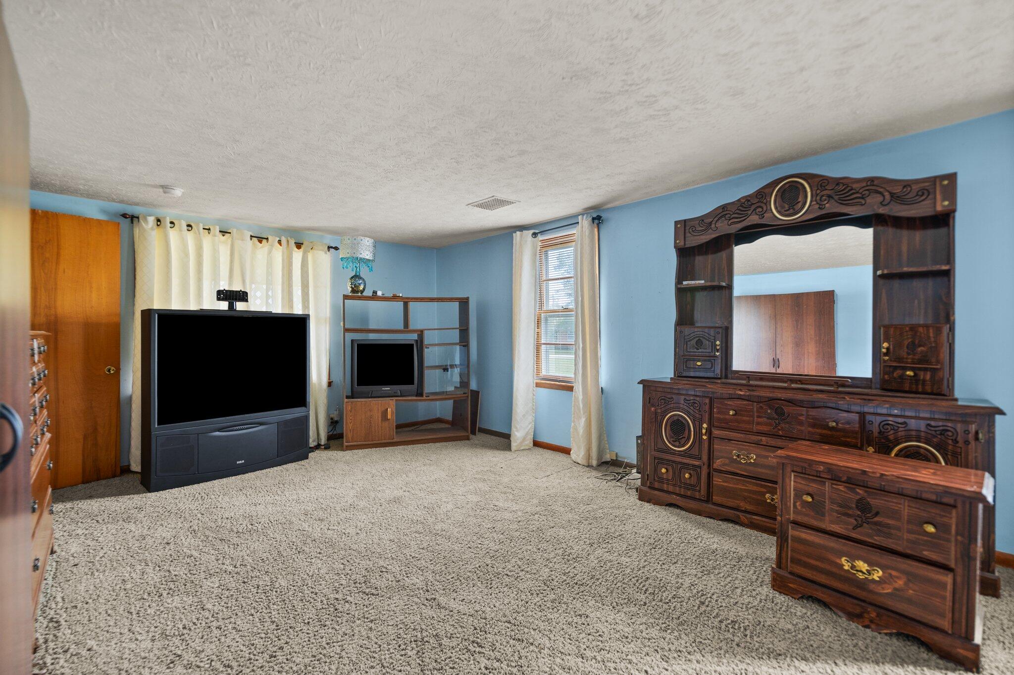 695 Maple Street Stanton, KY 40380 - Photo 23 of 77 18-web-or-mls-118A2096