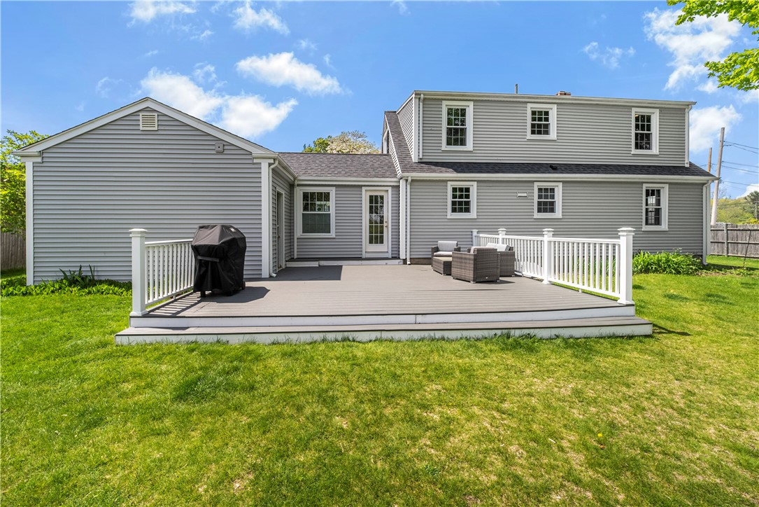 6 Cole Street Smithfield, RI 02828 - Photo 3 of 29