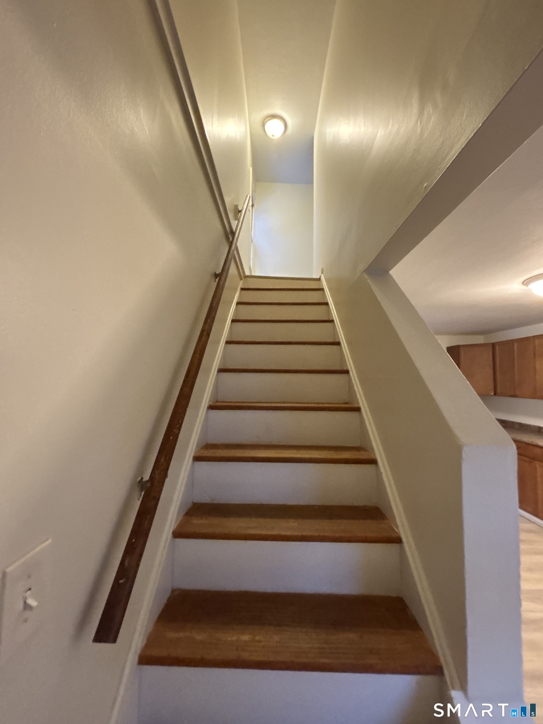 456 Main Street Southington, CT 06489 - Photo 6 of 14