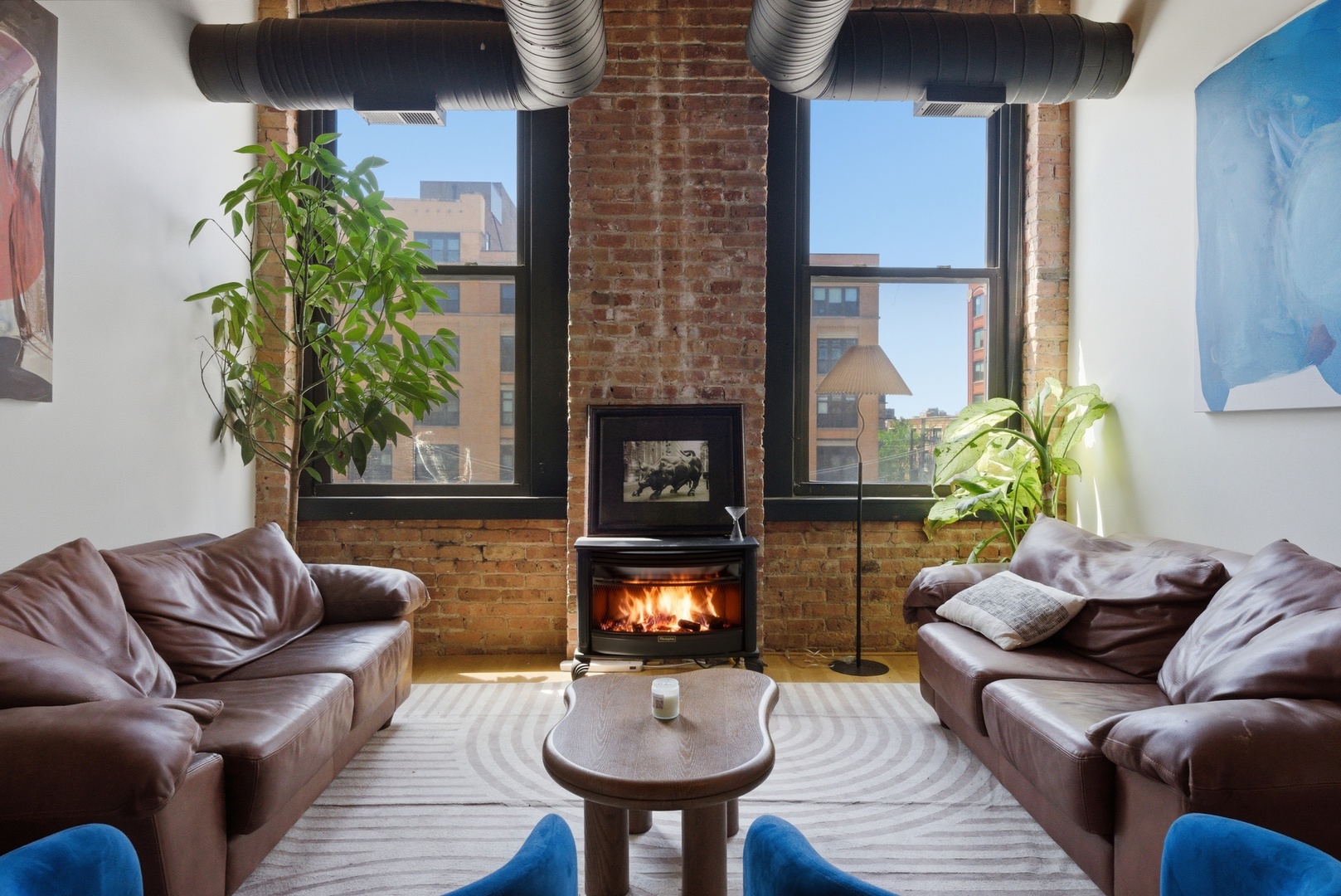 400 South Green Street, Unit 310 Chicago, IL 60607 - Photo 26 of 43 a living room with furniture and a fireplace