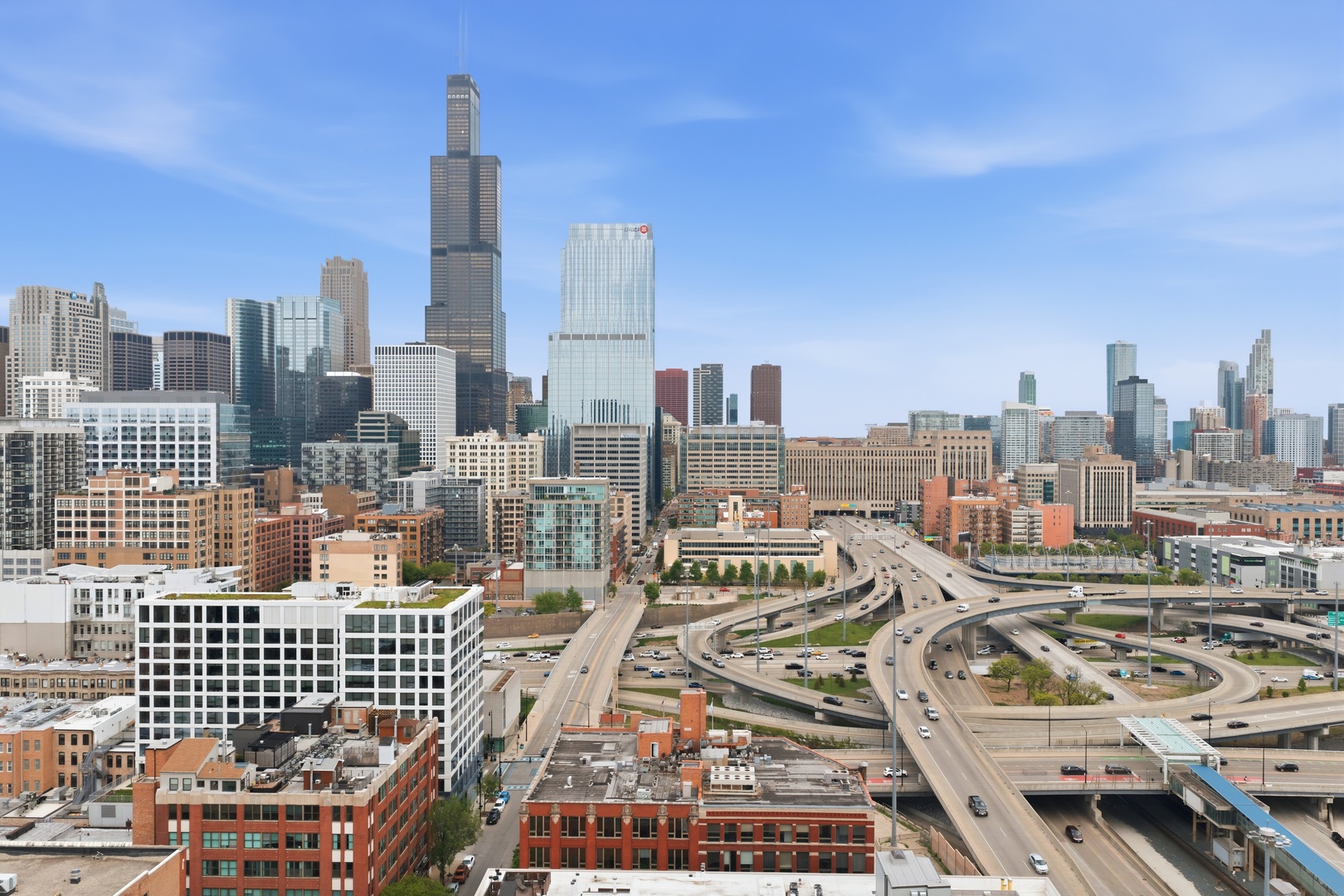 400 South Green Street, Unit 310 Chicago, IL 60607 - Photo 43 of 43 a view of city with tall buildings