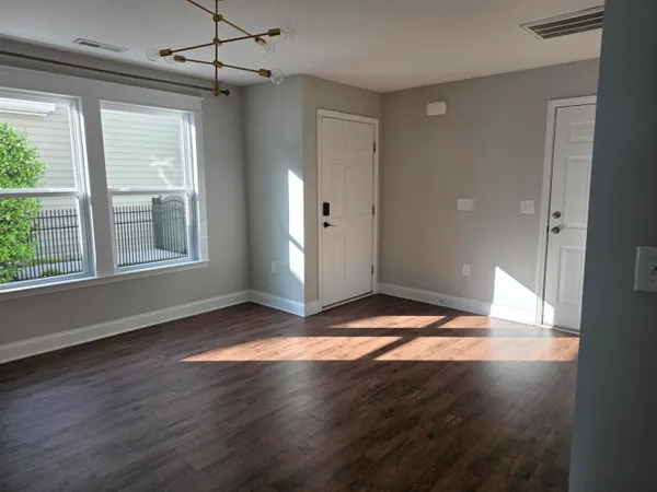 $2,150 | 1048 Meadowoods Drive, Murrells Inlet, SC 29576