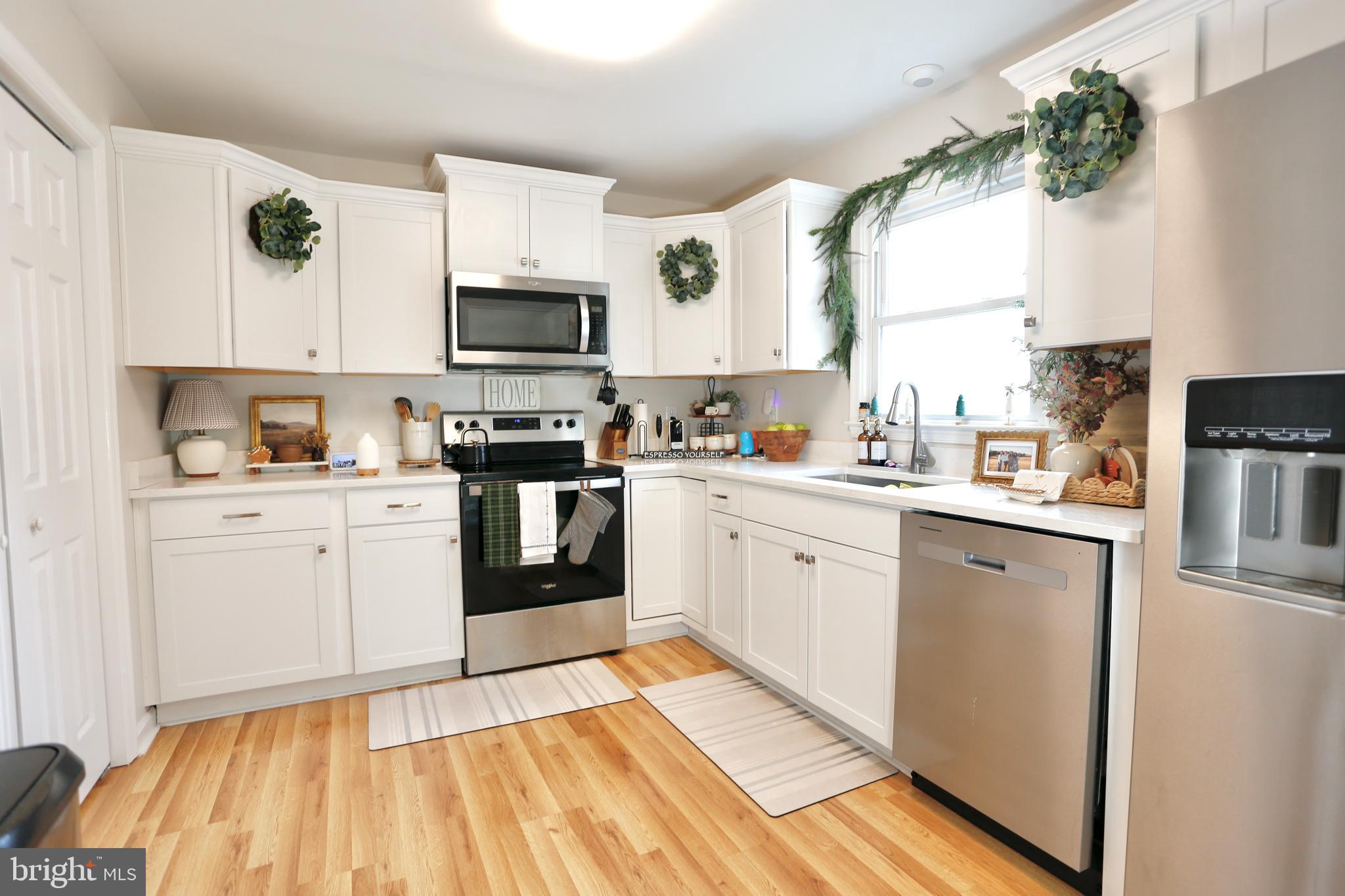 237 Blue Ridge Avenue Front Royal, VA 22630 - Photo 6 of 19 Large Kitchen Area