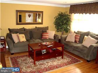 2949 Goentner Road Willow Grove, PA 19090 - Photo 2 of 11 Living Room