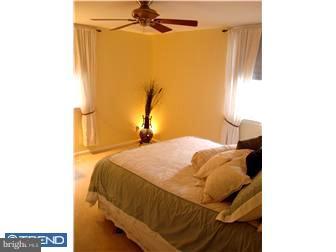 2949 Goentner Road Willow Grove, PA 19090 - Photo 7 of 11 Bedroom - Main
