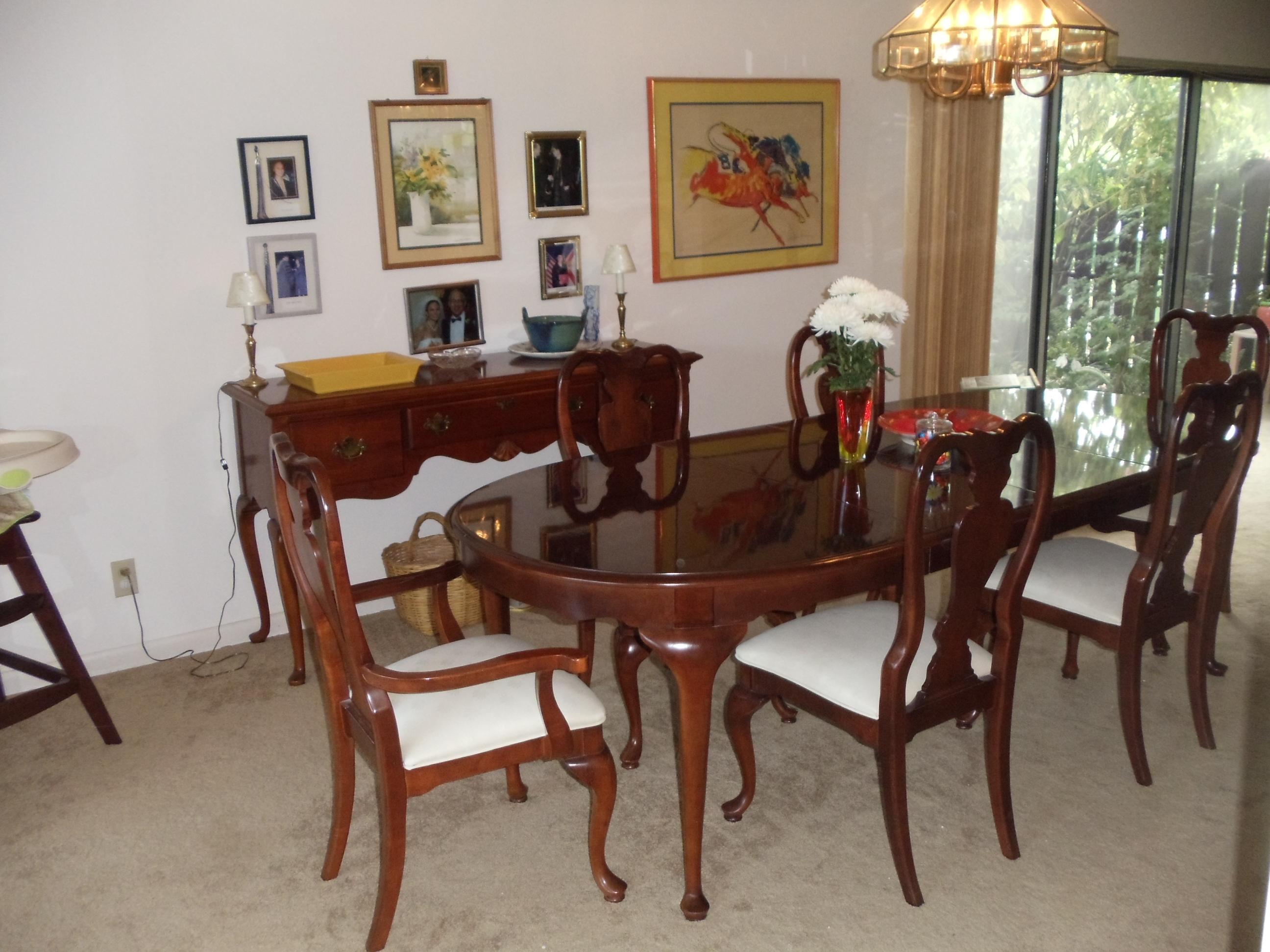 512 Old Country Road South Wellington, FL 33414 - Photo 14 of 28 Dining room