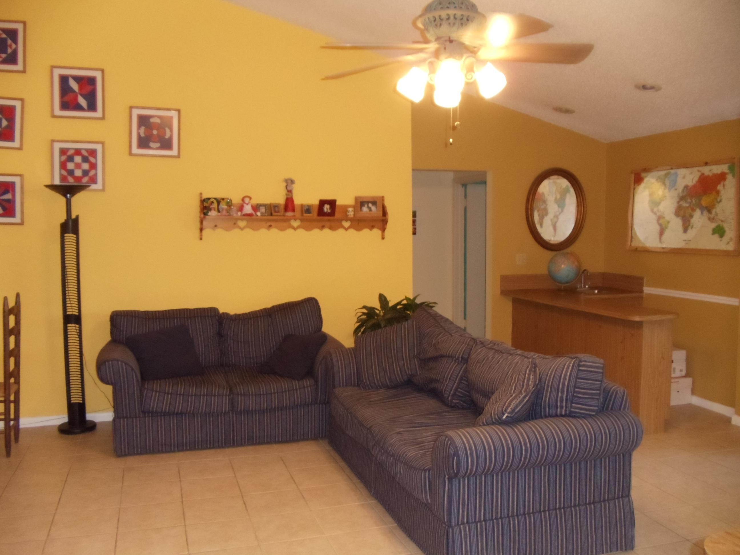 512 Old Country Road South Wellington, FL 33414 - Photo 8 of 28 High Ceilings
