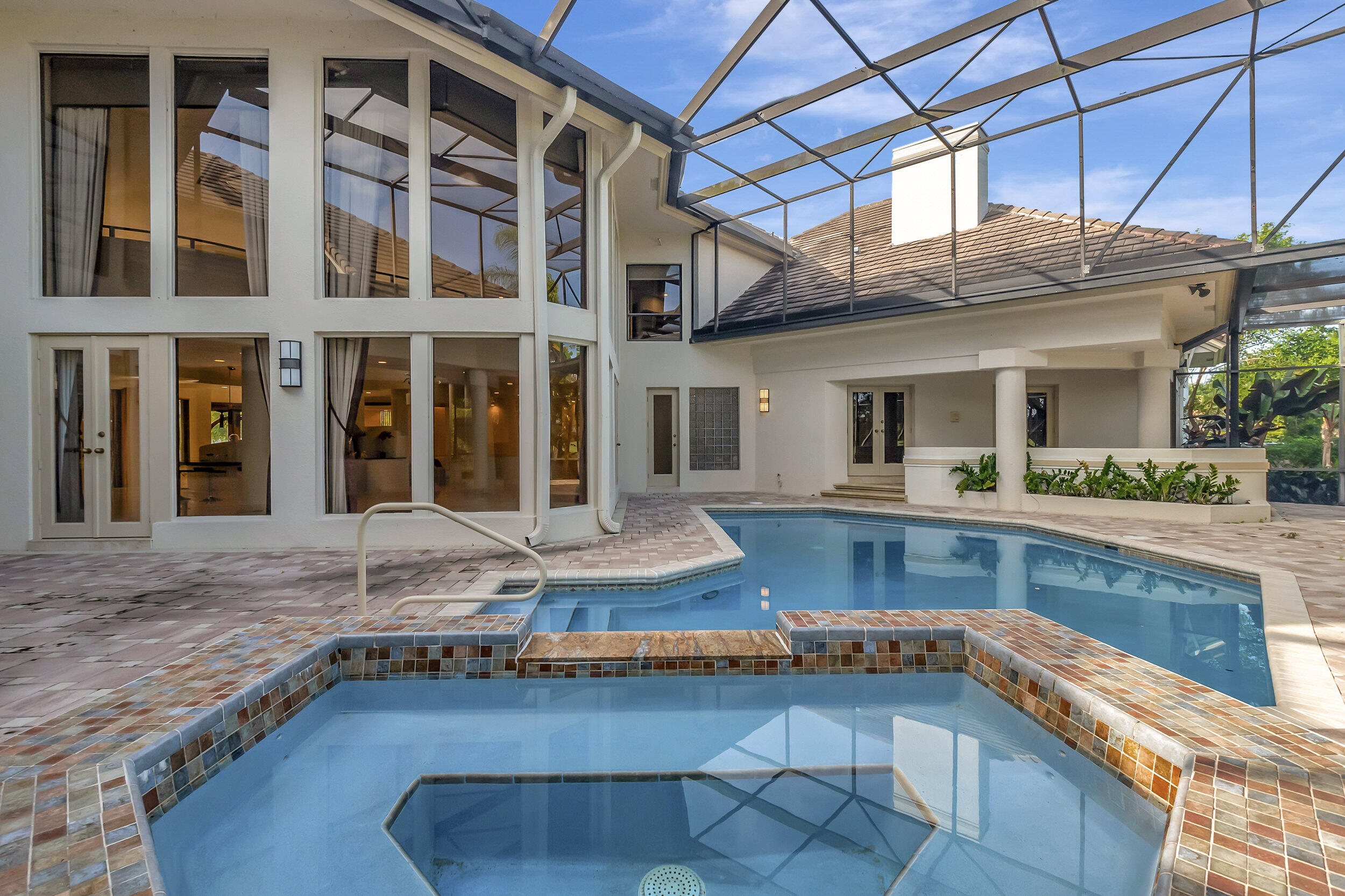 7555 Mandarin Drive Boca Raton, FL 33433 - Photo 32 of 40 7555 pool hot tub