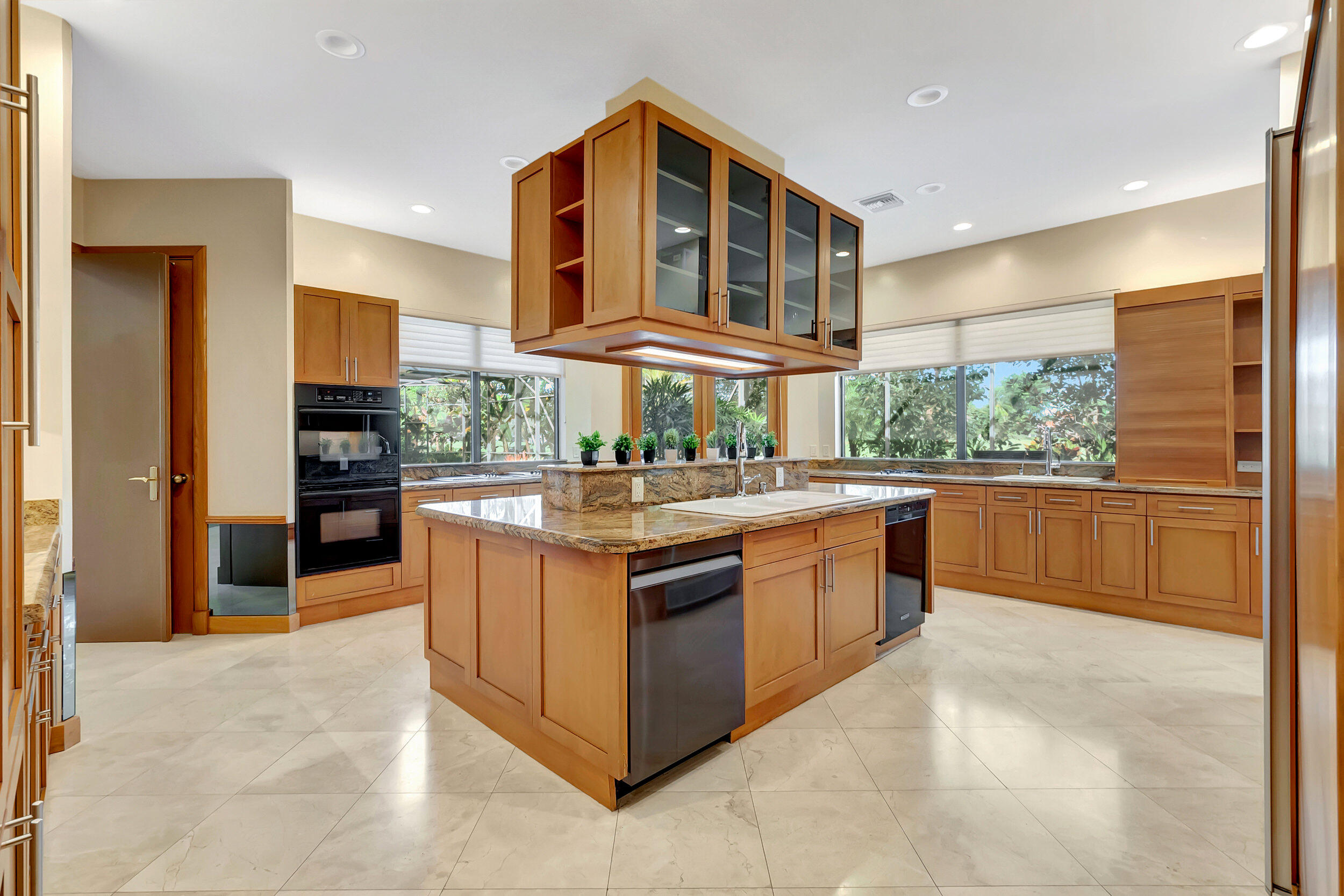 7555 Mandarin Drive Boca Raton, FL 33433 - Photo 7 of 40 7555 kitchen 2