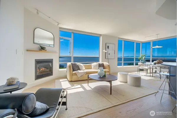 $5,500 | 2929 1st Avenue, Unit 914, Seattle, WA 98121
