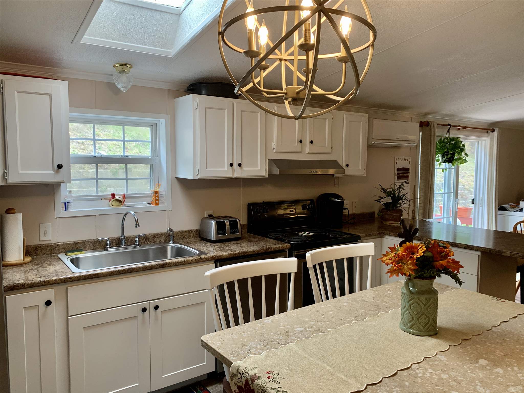 9 Mountainview Road Swanzey, NH 03446 - Photo 6 of 21 Gallery Image 6