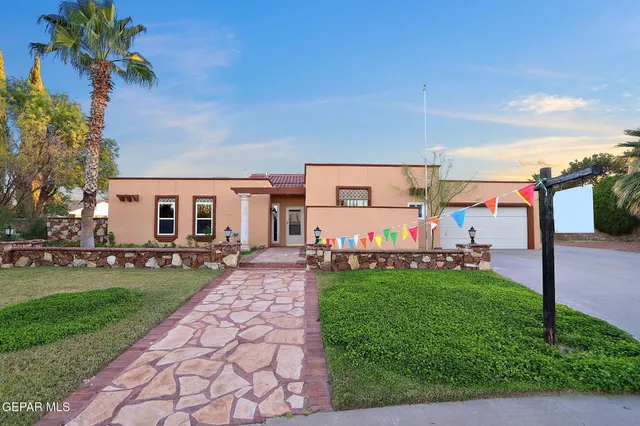 $419,900 | 1909 Crow Drive, El Paso, TX 79935