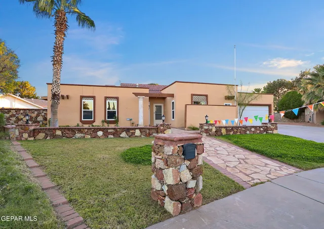$419,900 | 1909 Crow Drive, El Paso, TX 79935