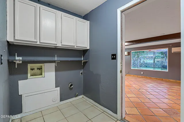 $419,900 | 1909 Crow Drive, El Paso, TX 79935