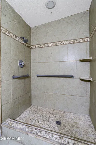 $419,900 | 1909 Crow Drive, El Paso, TX 79935